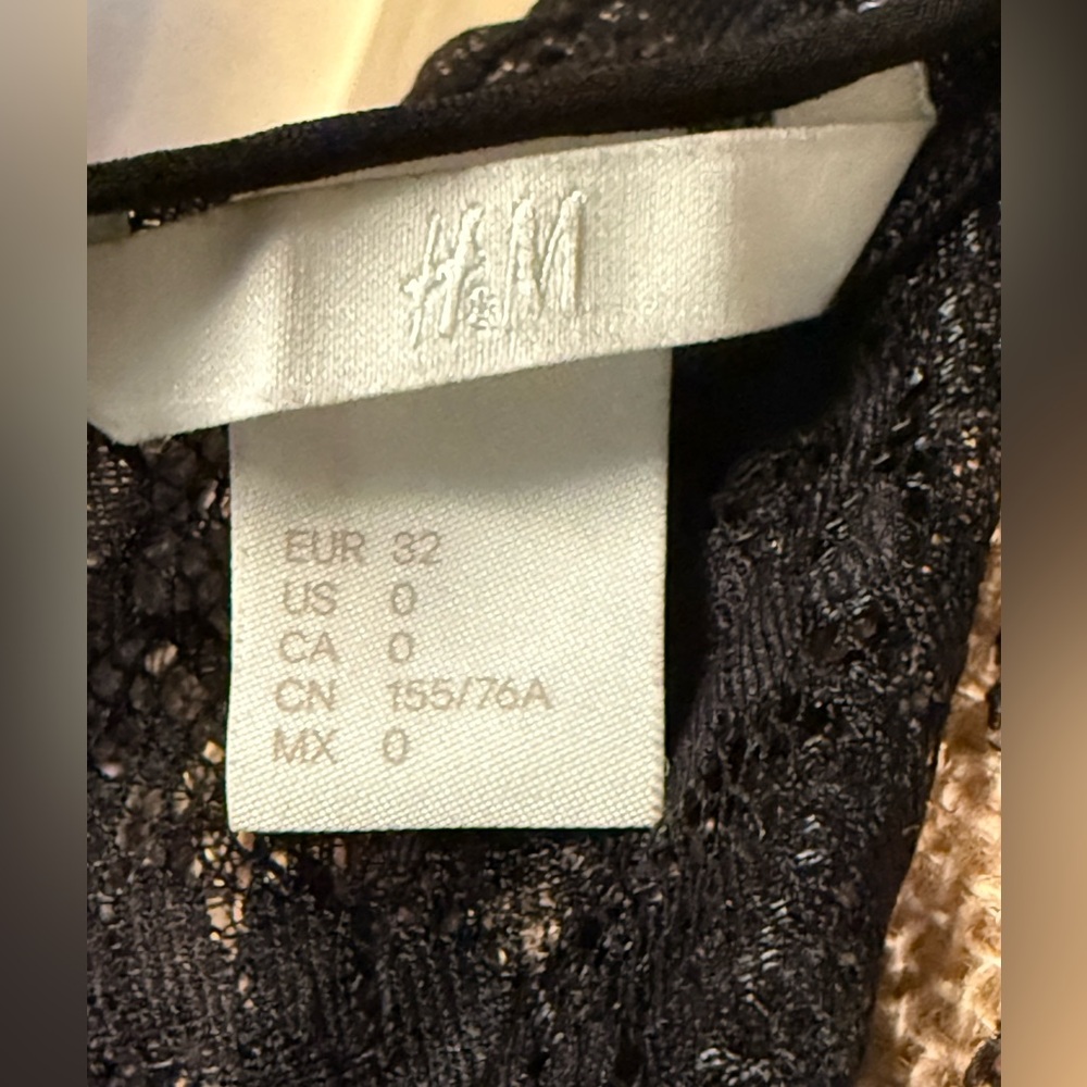 H&M Black Lace Long Sleeve Dress - Picture 2 of 6